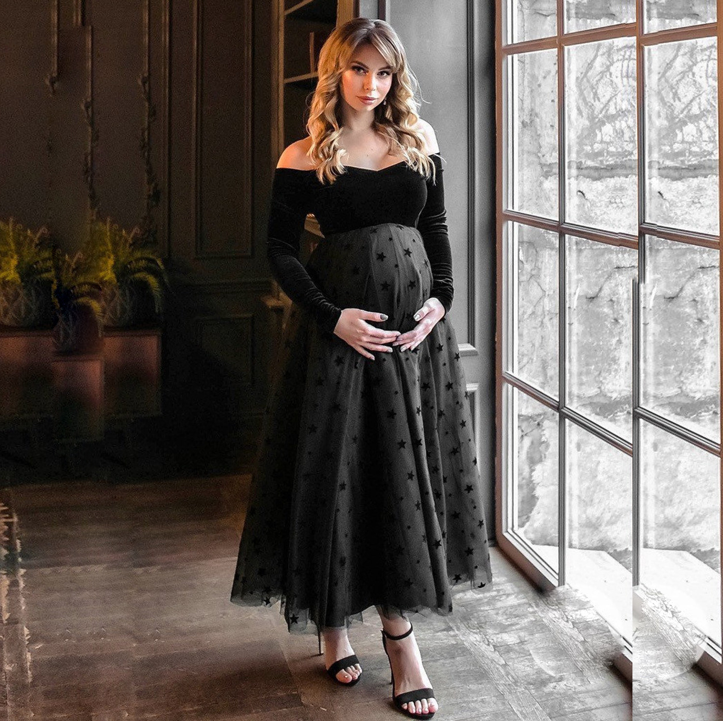 Women's Gold Velvet Flocking Pregnant V-neck Long Dress