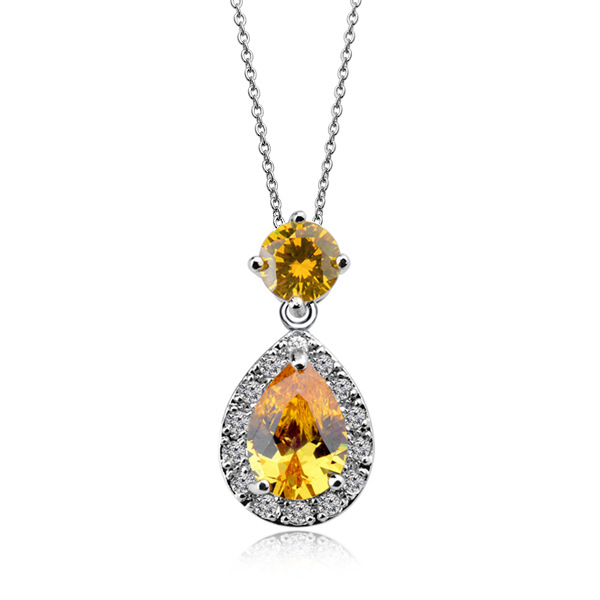 Inlaid AAA Zircon Emerald Star Necklace