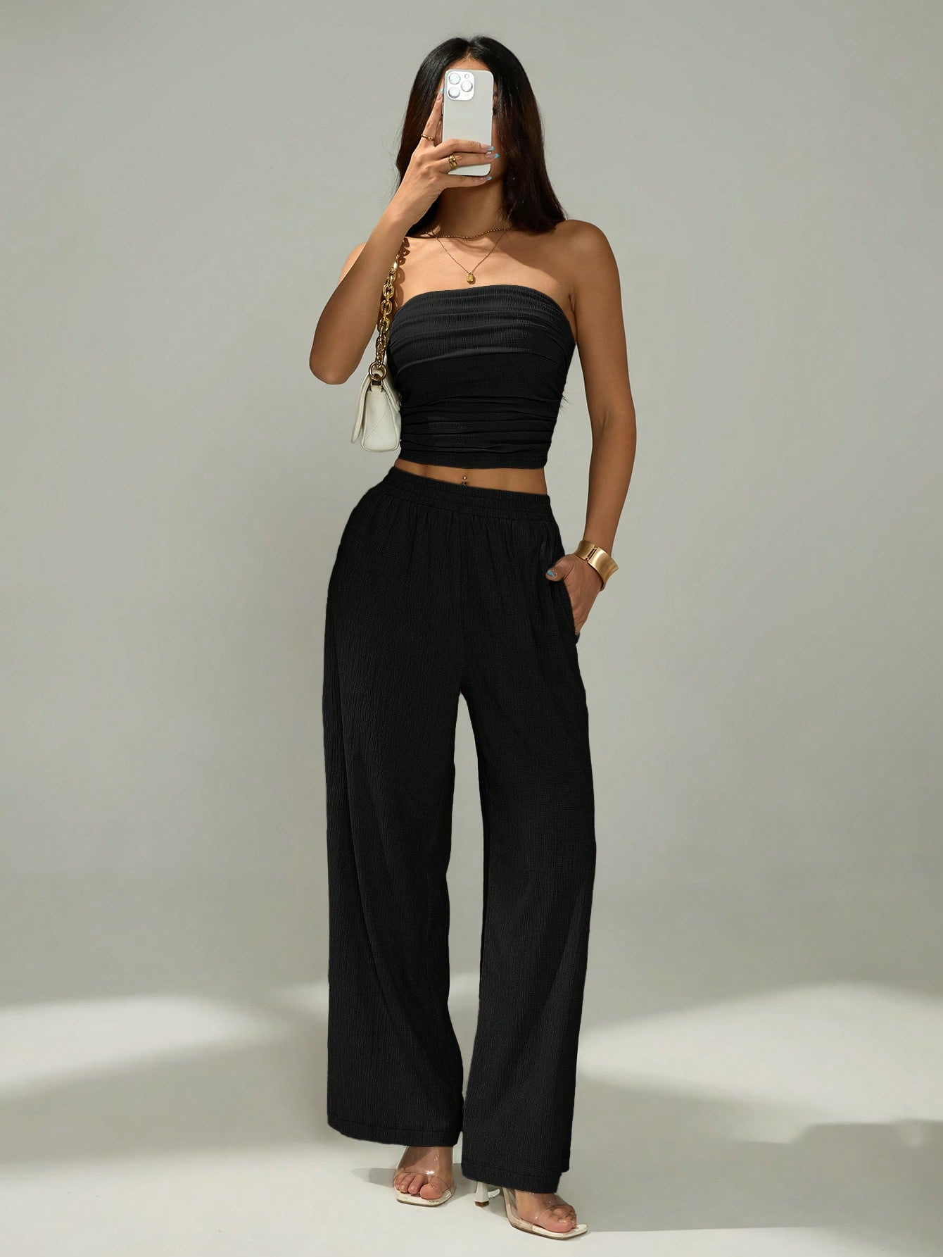 Buy Women's Clothing Online | Buy Trending Dresses for Women