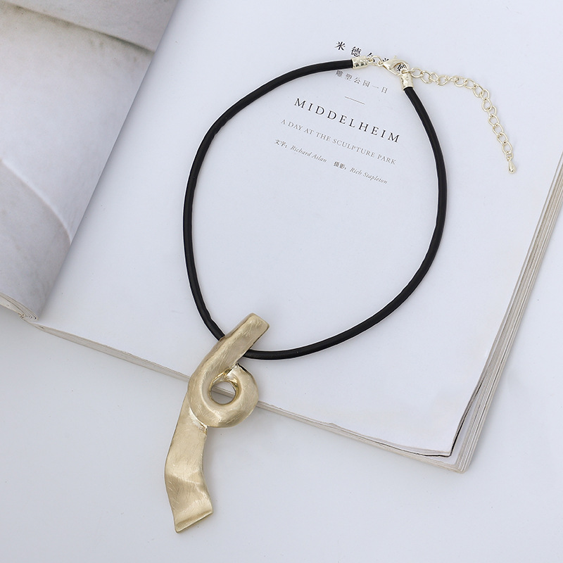 Necklace Women's Geometric Alloy Brushed Fashion