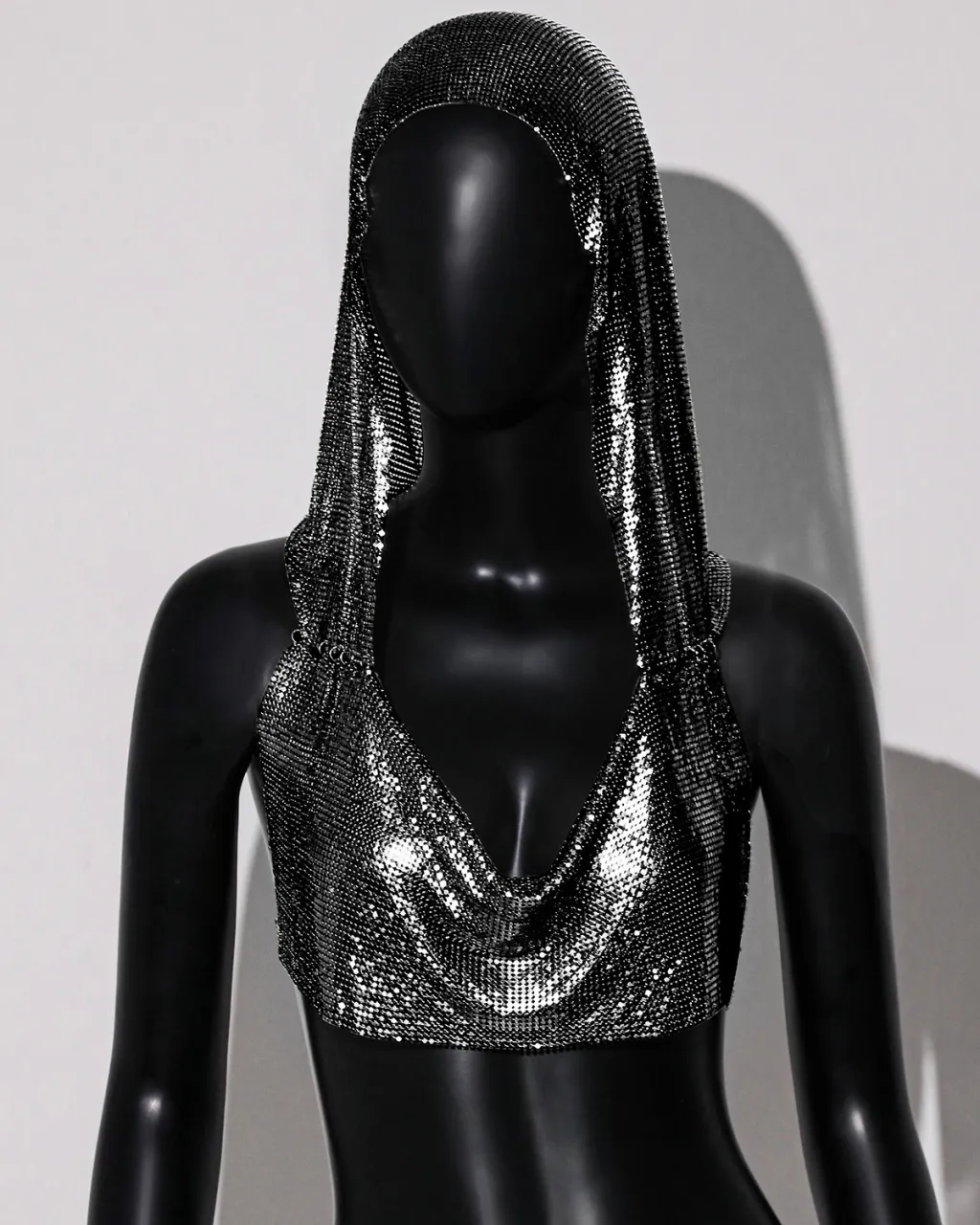 Sexy Outerwear Metal Sequins Hooded Vest - Black Without Diamond