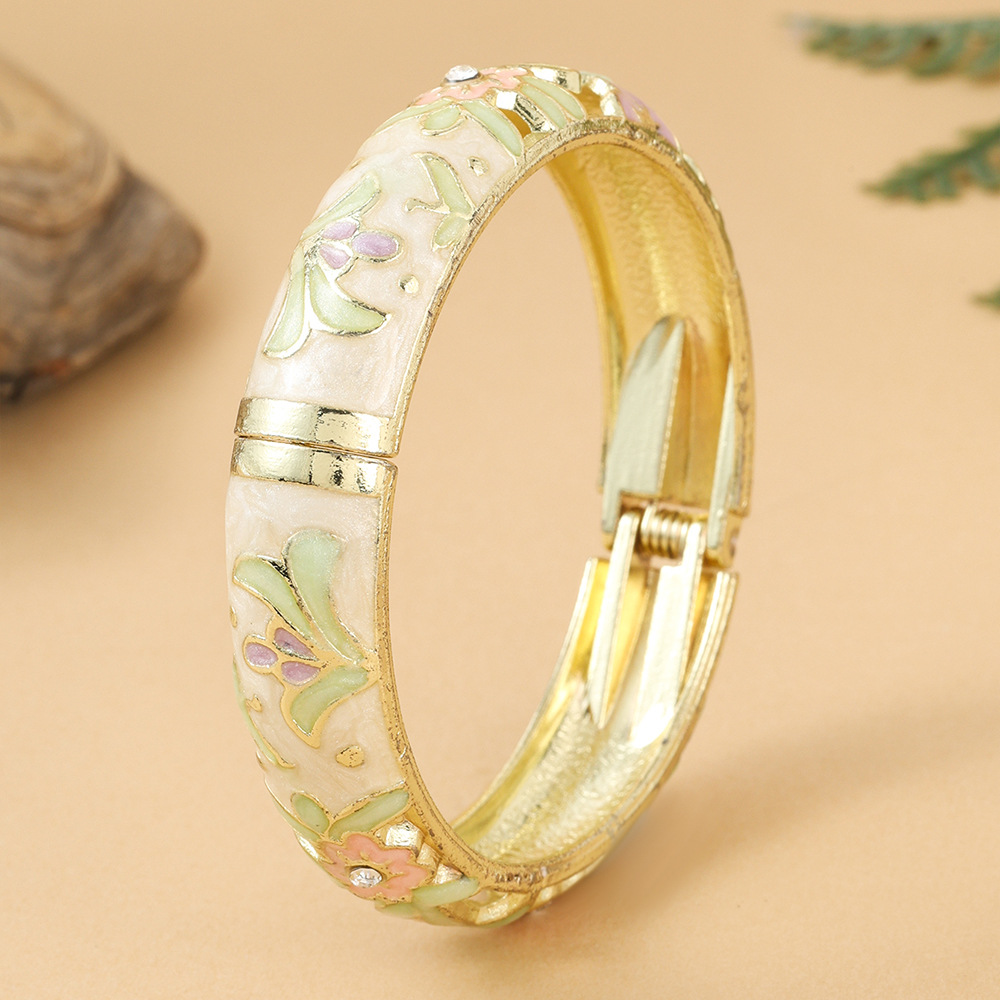 Jardin Enamel Flower & Leaf Bracelet 5