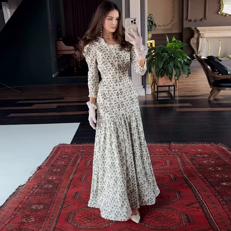 Womens Pearl Single-Breasted Slim-Fit Ruffle-Trim Printed Maxi Dress