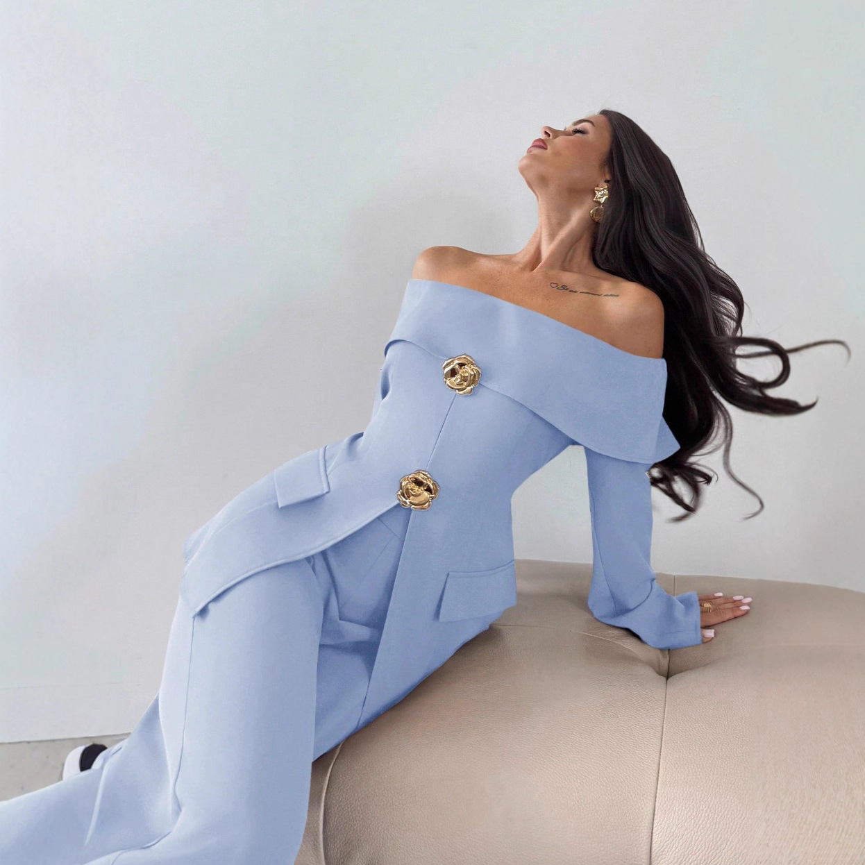 Stylish And Minimalist Design Womens Long Sleeve Suit