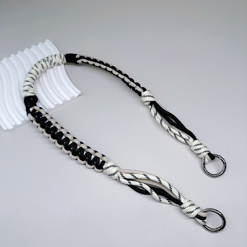https://cf.cjdropshipping.com/quick/product/7f2cf045-0aff-4865-bcac-e3d999306e14.jpg
