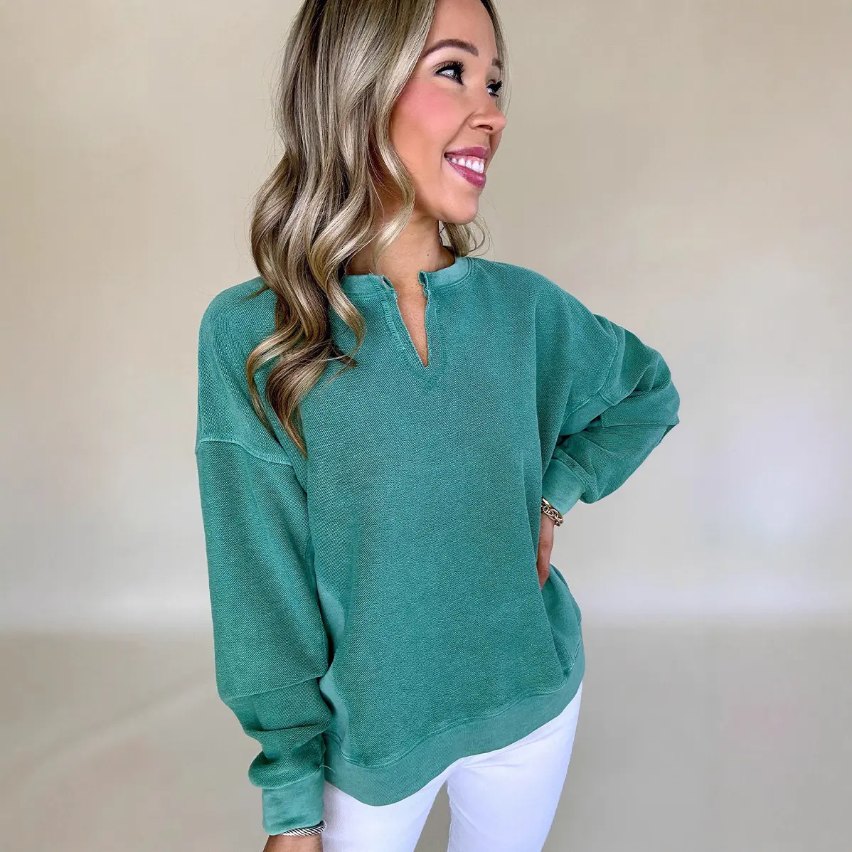 Solid-color Loose-fit Knit Top