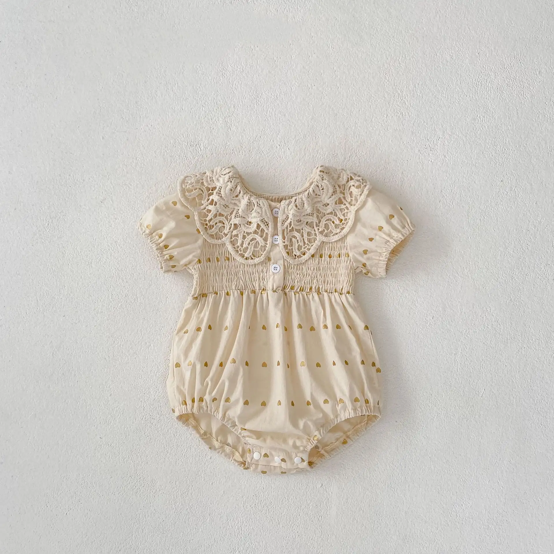Big Lace Lapel Heart Printing Short Sleeved Kazakhstan Young Baby Girl Onesie Jumpsuit