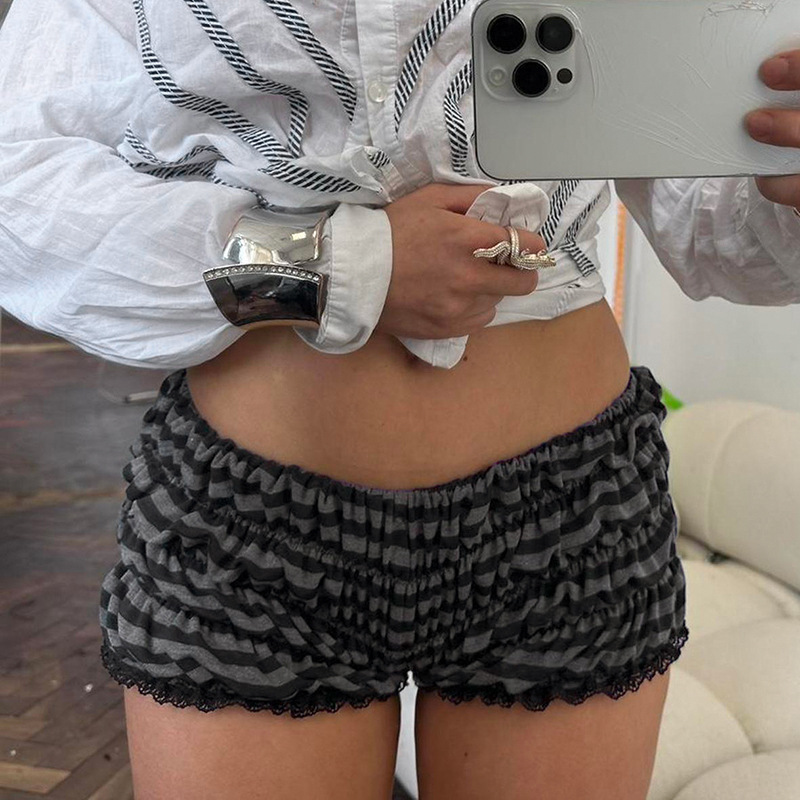 Frill Hem Shorts Striped Ruffle Punk Bloomers 9 7f66e47c 7037 49df 8bde 5d2c27892cfd