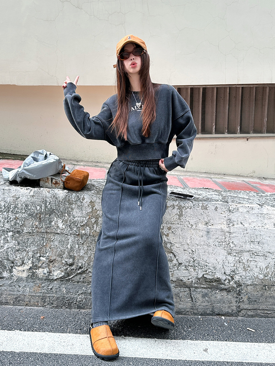 Thickened Fleece-lined Sunken Stripe Half-length Straight Slim-fit Slimming Solid Color Mid-length Dress