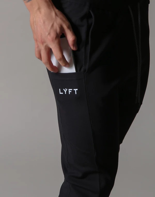 Title 3, Mens Invisible Zip Pocket Sports Pants. Stay c...