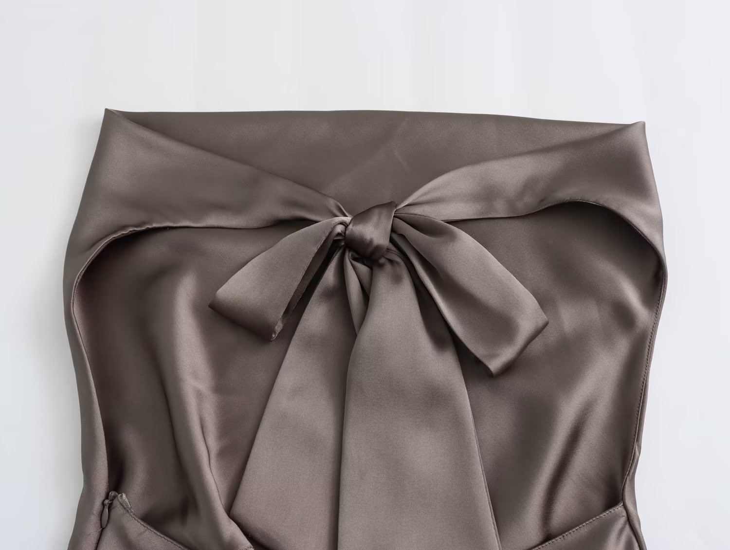 Women's Elegant Silk Satin Texture Hanging Collar Top