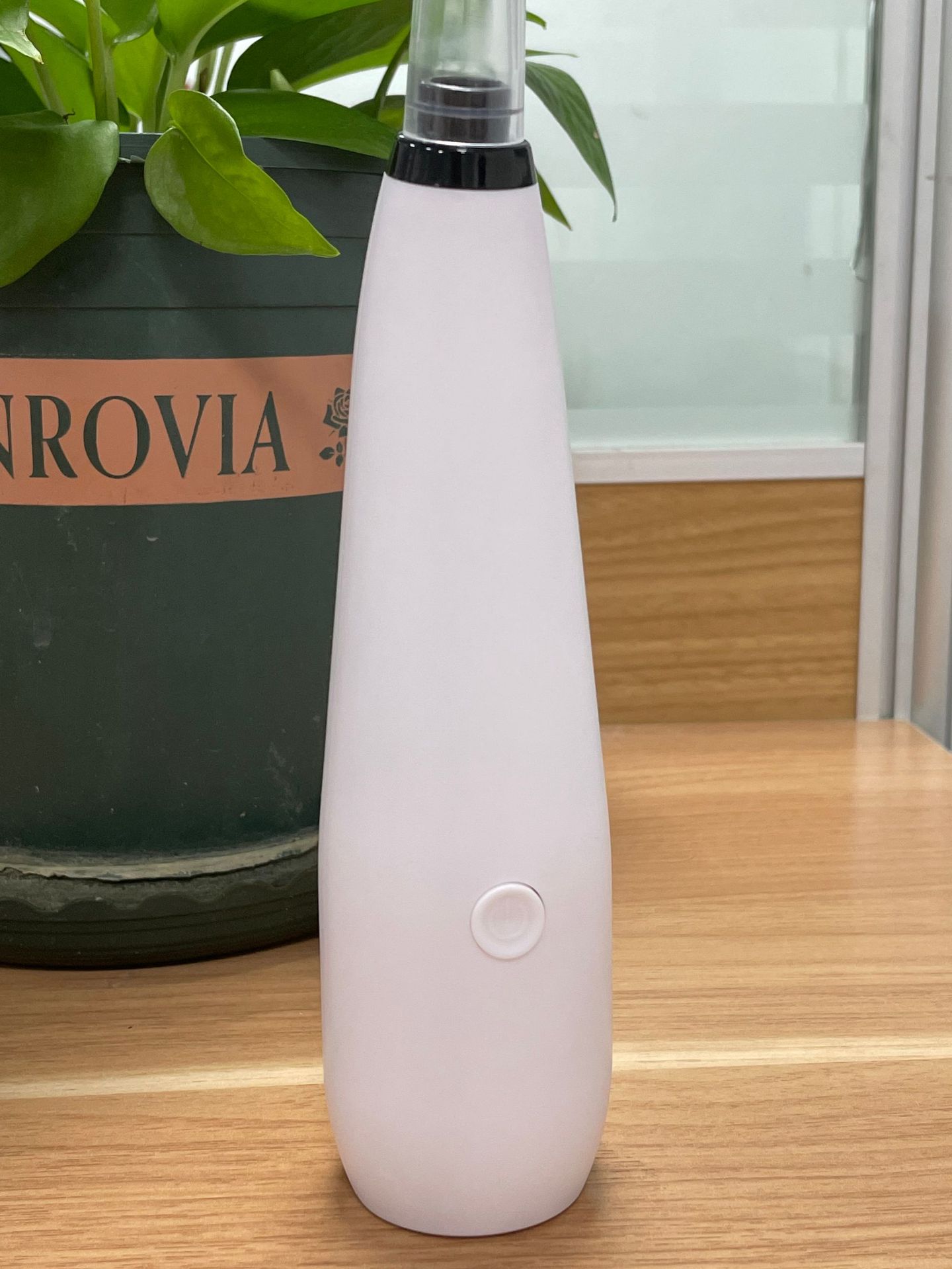 Men's And Women's Electric Pore Cleanser Instrument White Battery Type - Shop at LoveMi