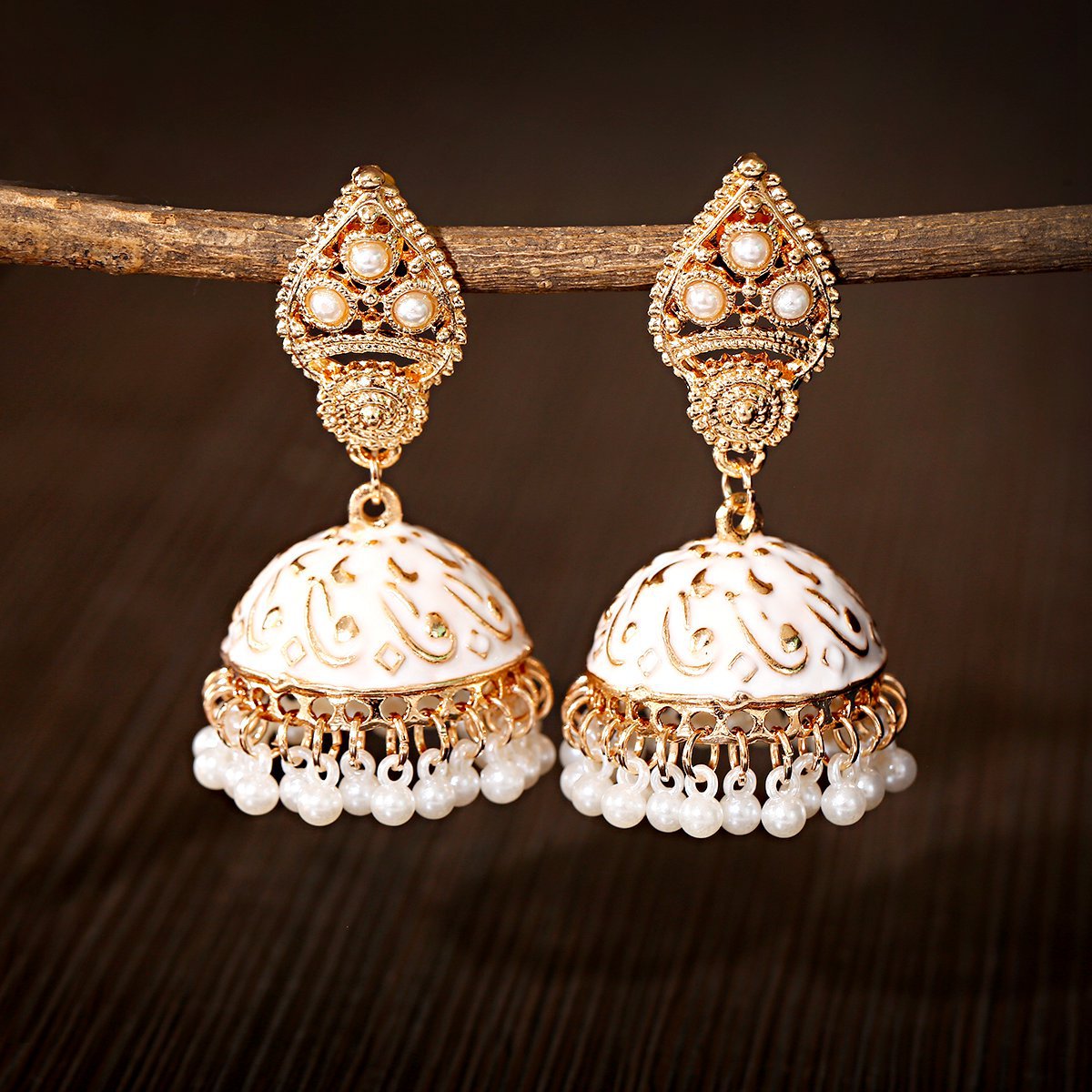 Fashion Personality Water Drop Ear Studs Pearl Pendant