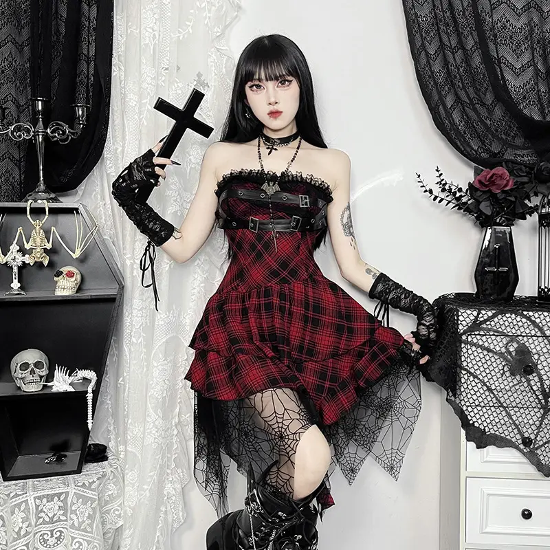 Chic Sophisticated Red Plaid Tube Dress With A Sensual High-end Vibe