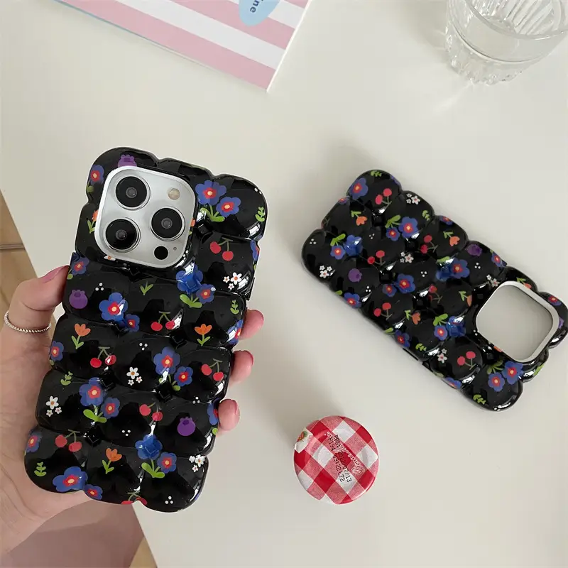Retro Cherry Small Floral Plaid Phone Case