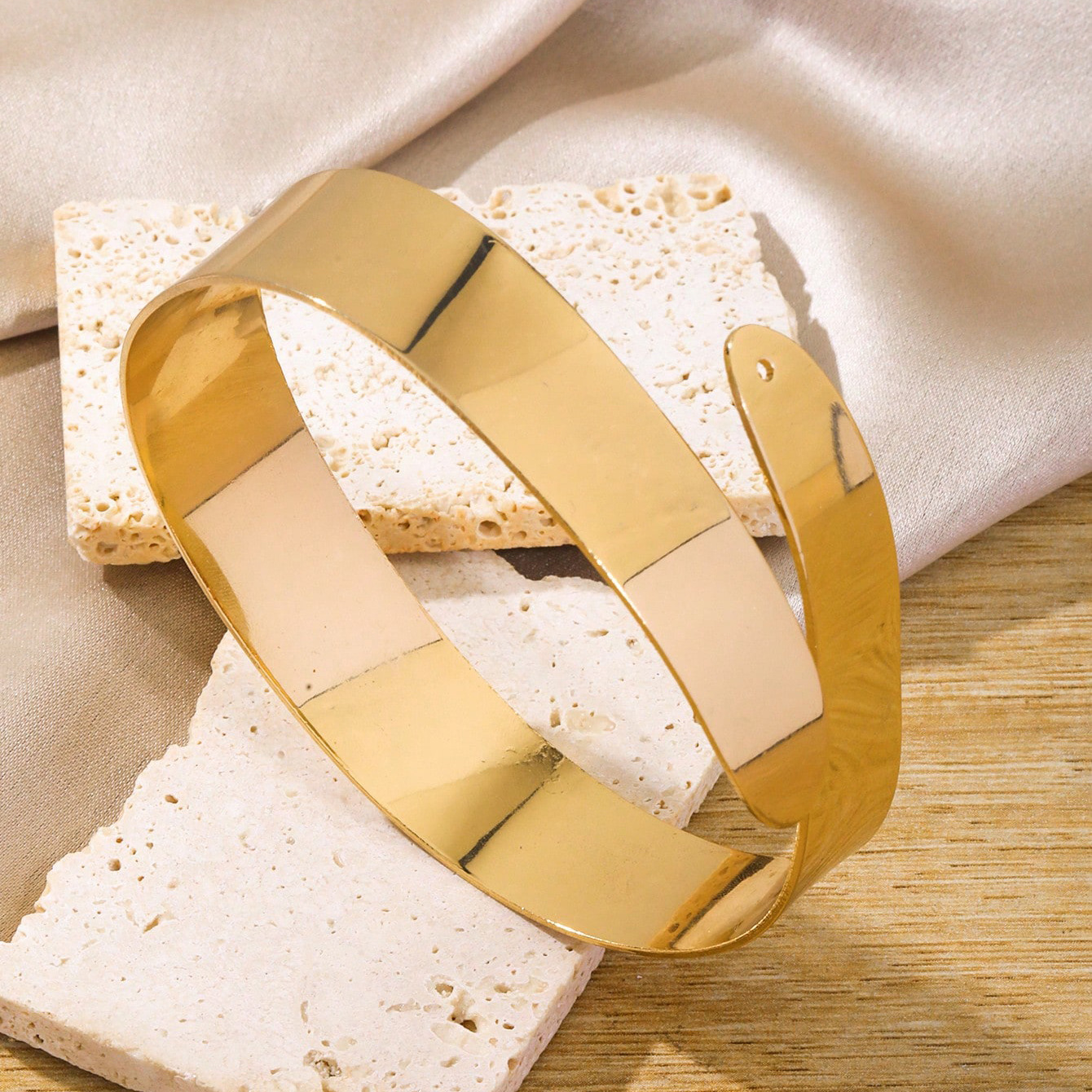 Retro Minimalist Geometric Wave-cross Bracelet For Women