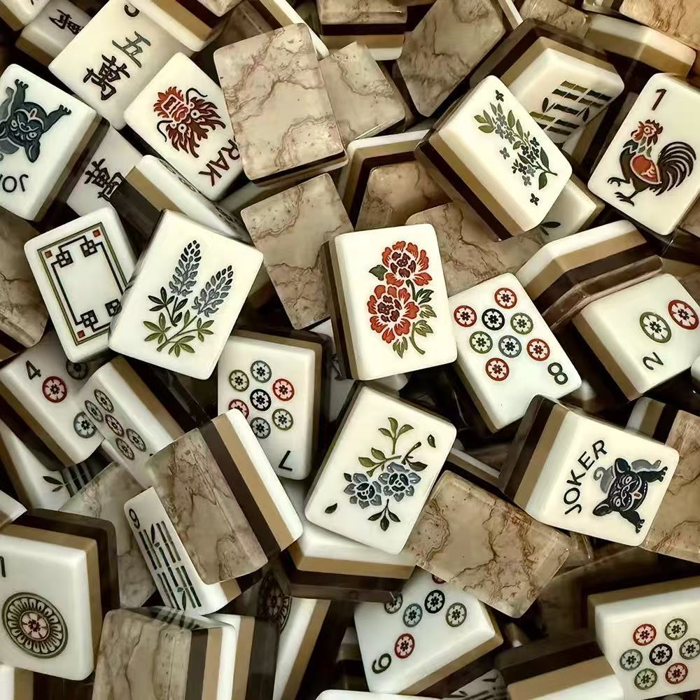 Mahjong Set With Hand-carved Acrylic Tiles In A Marble Pattern For Entertainment