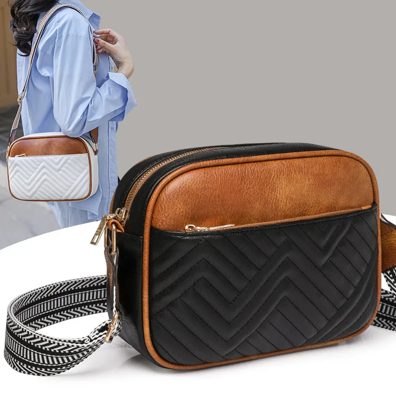 Women's Square Pouch European And American Style Messenger Bag - Black