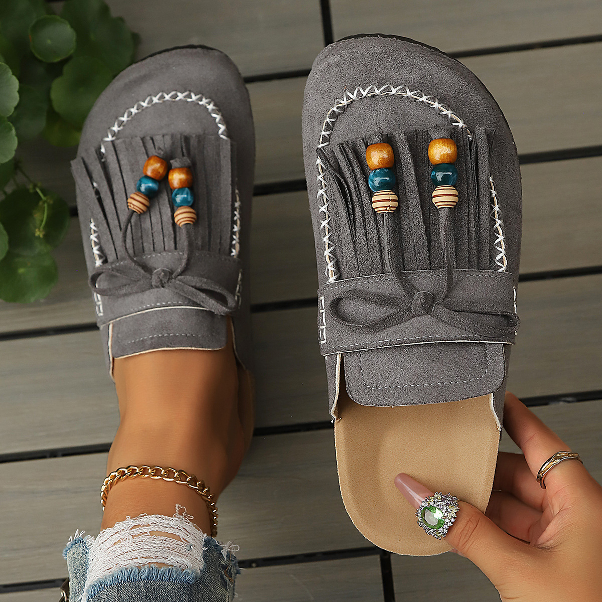 New-style Plus-size Beaded Closed-toe Mule Sandals