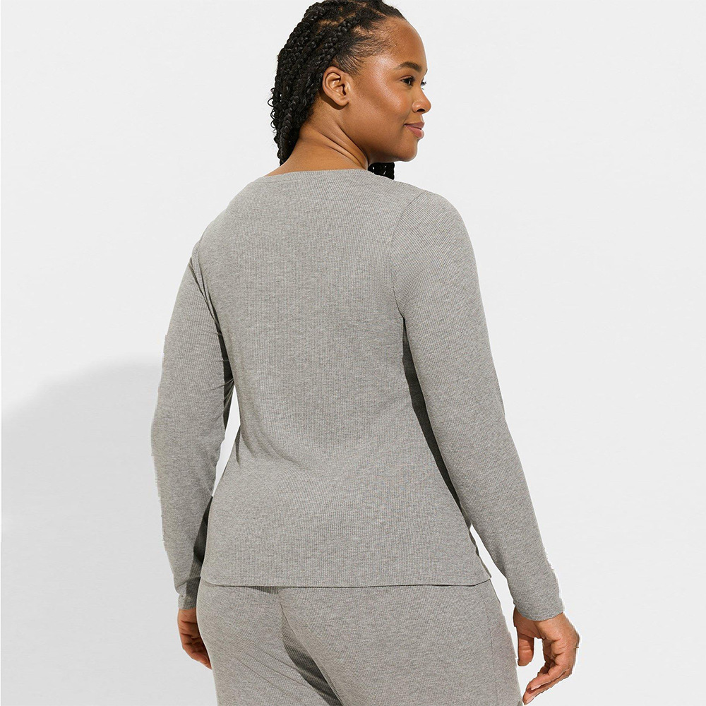 Plus Size Women's Simple Loose Autumn And Winter Wild Commuter Comfortable Solid Color Top