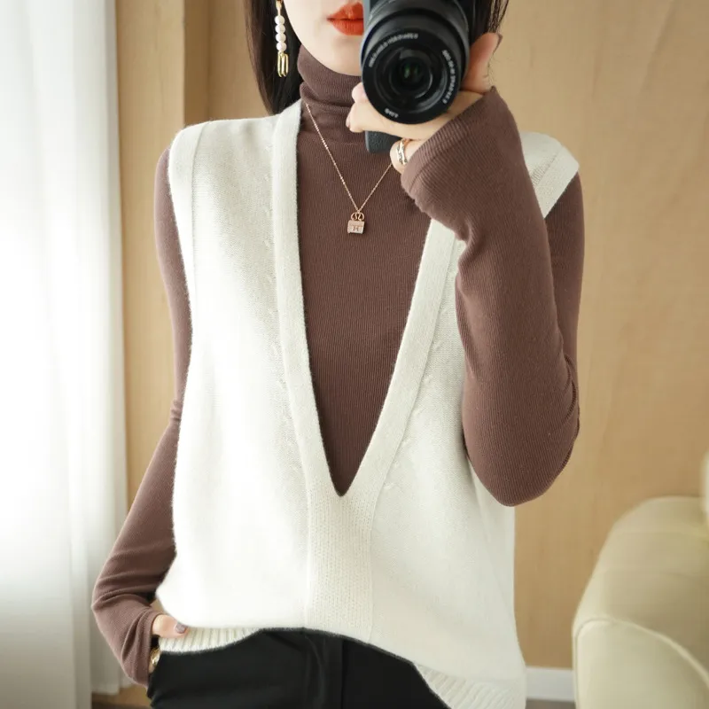 Solid Color Pullover Outerwear Knitted Vest - Beige