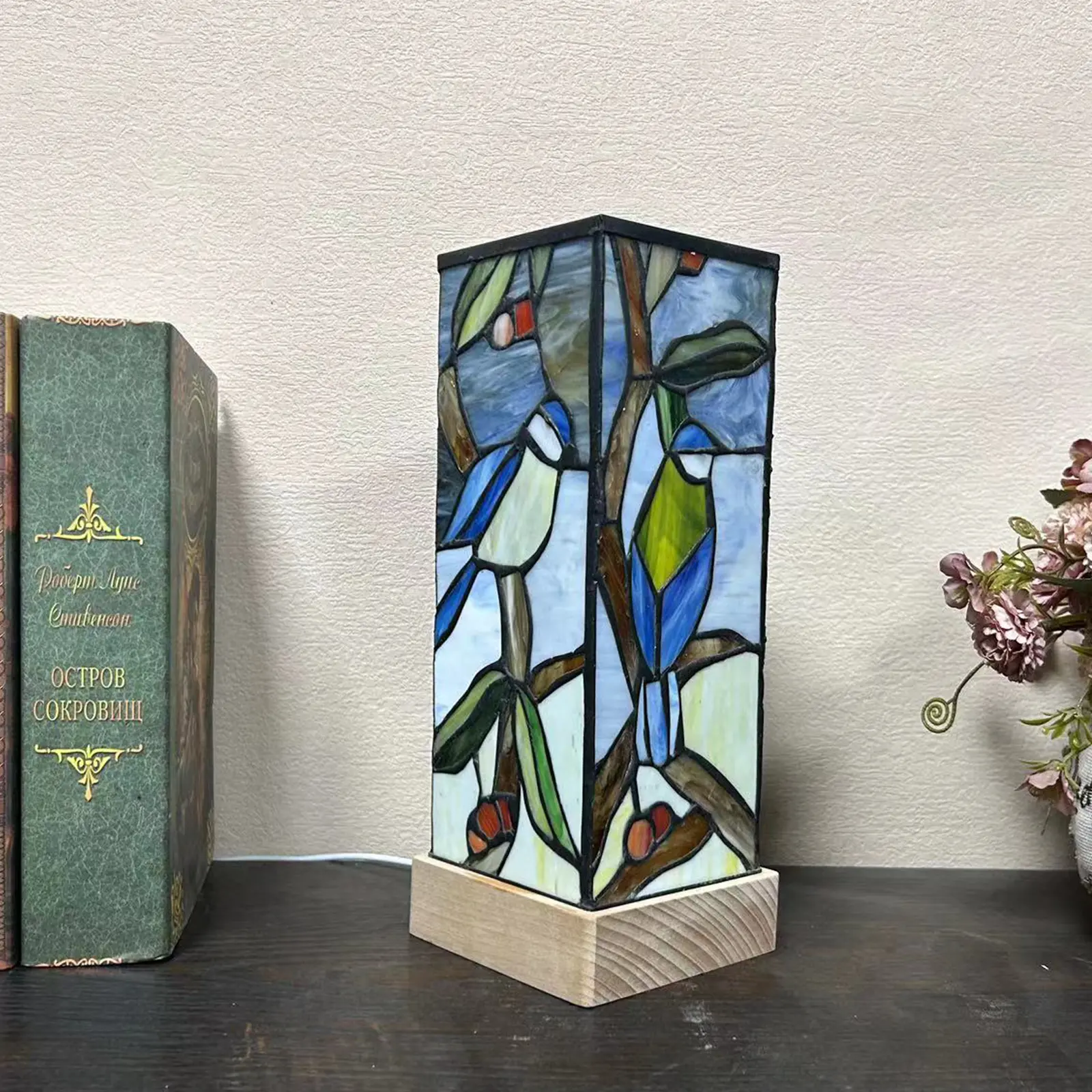 Colorful Stained-glass Bird And Duck Pattern Night