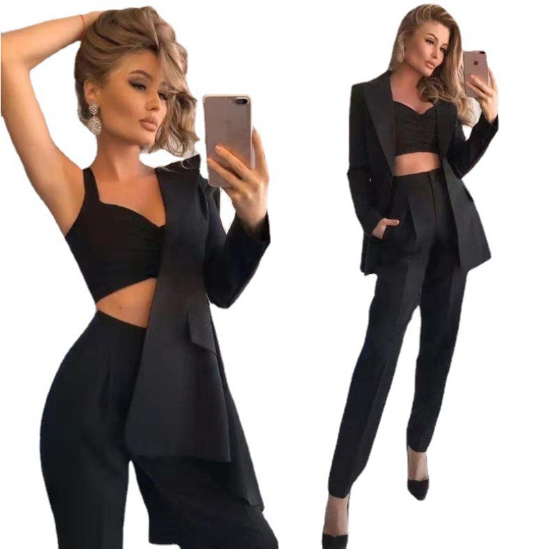 European And American Personalized Middle Chest Wrap Loose Suit