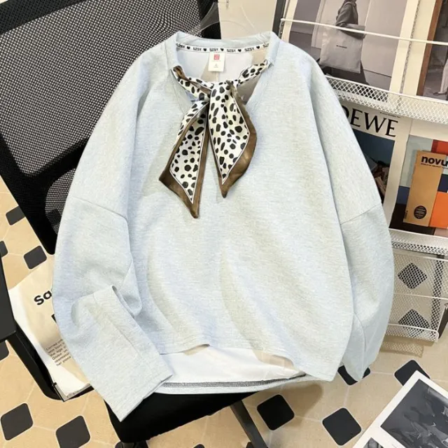 Figure flattering American style Vintage Silk Scarf Loose fit Hoodie For Women White And Gray - Shop at LoveMi