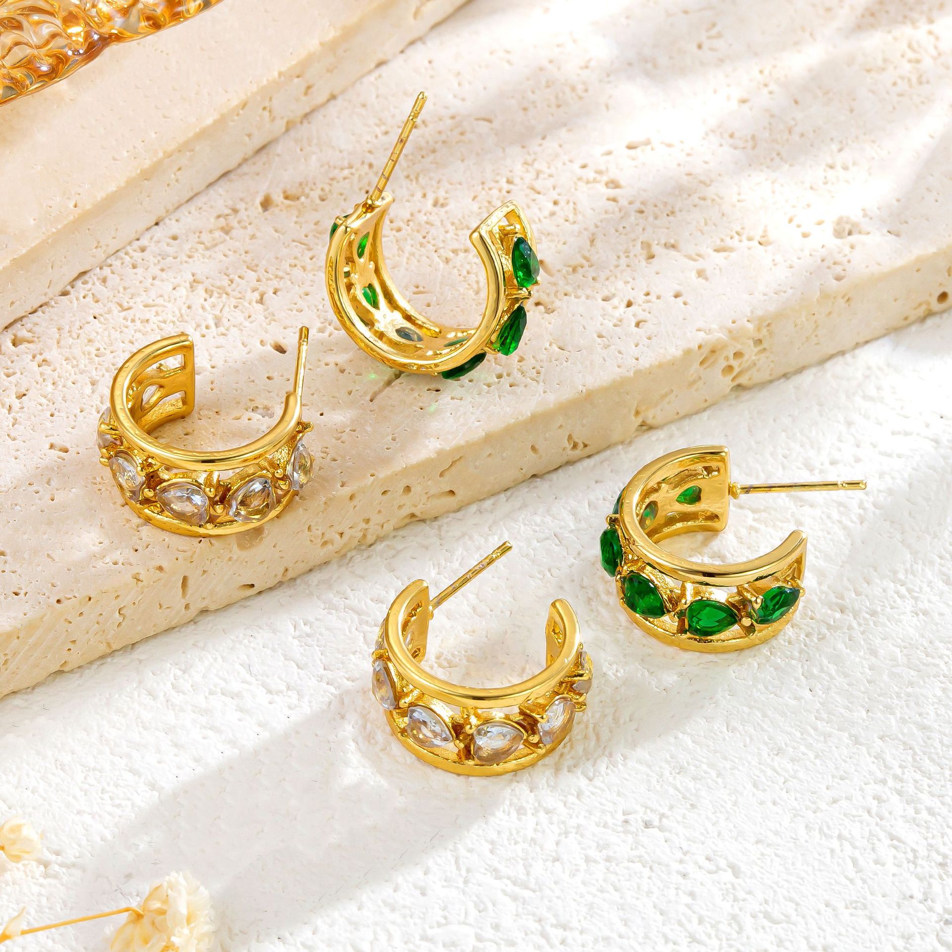 Peach Heart Zircon C- Shaped Earrings Women's Jewelry