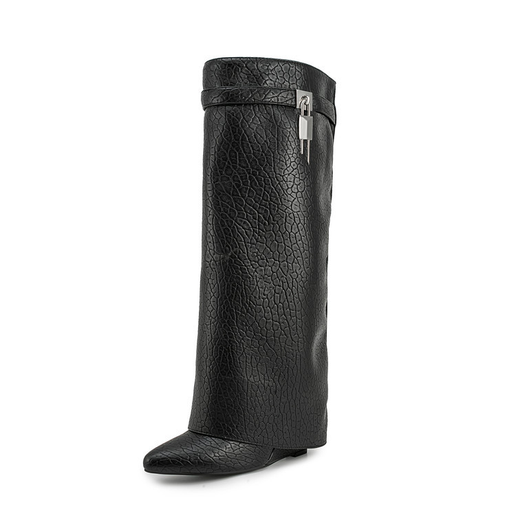 Women's Pointed-Toe Boots — detail view 9