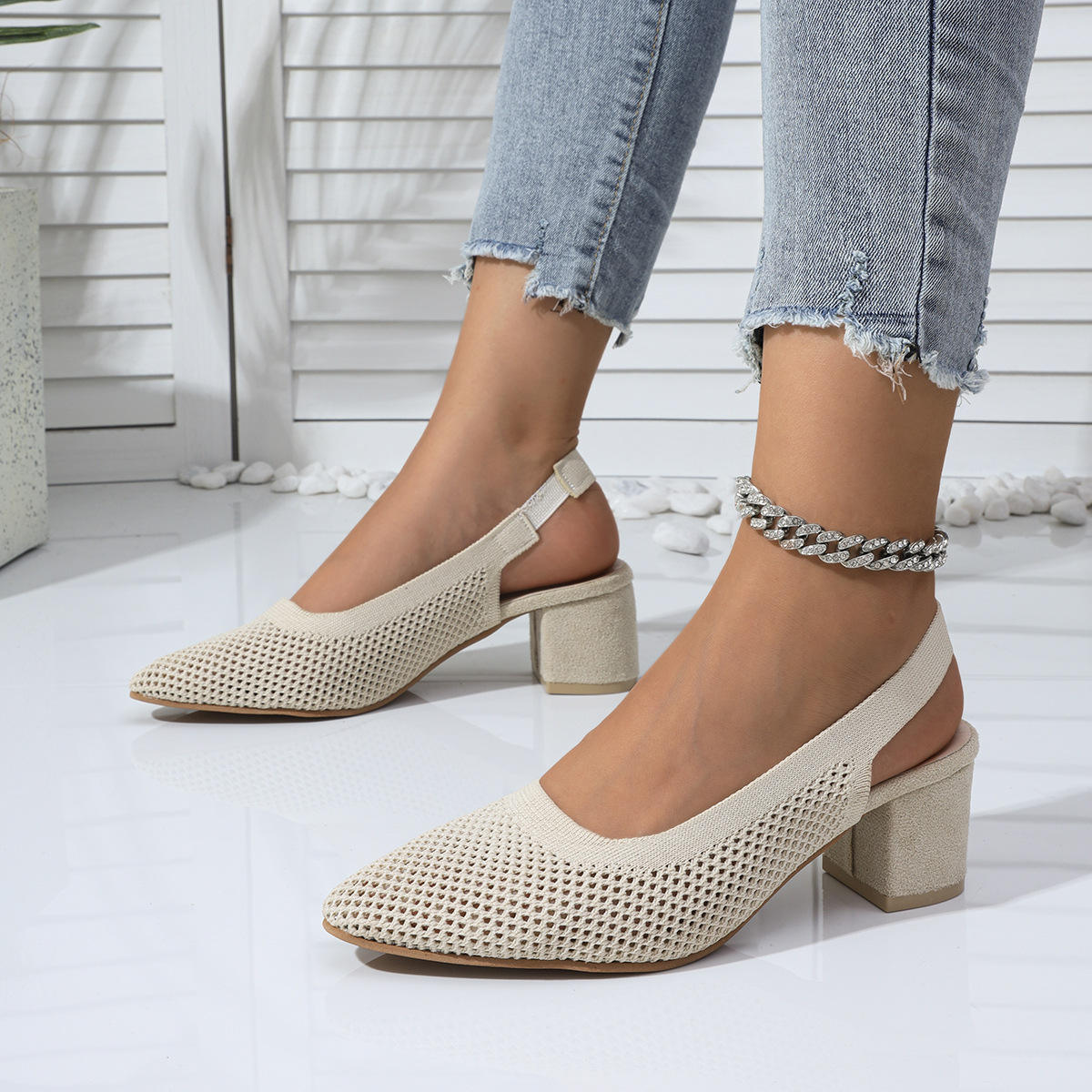 Flyknit Square-Toe High Heels, picture 5 of 6