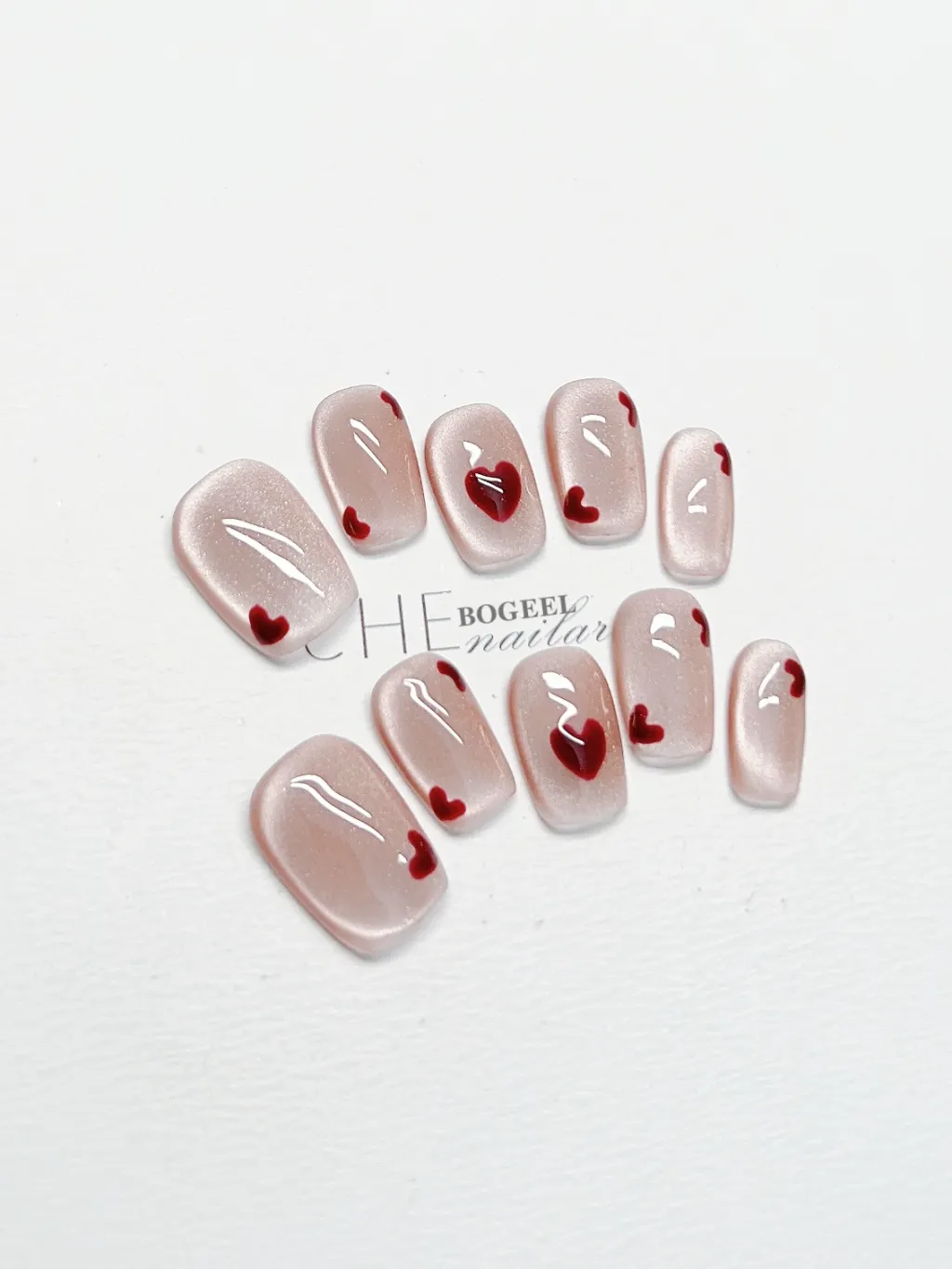 Cat Eye White Short Square Fake Nail Patch - Closer