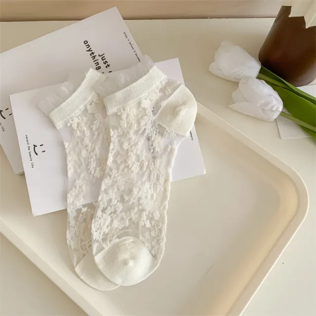 White Kanekalon Short Cotton Women's Casual Women's Socks Full Of Floral - Shop at LoveMi