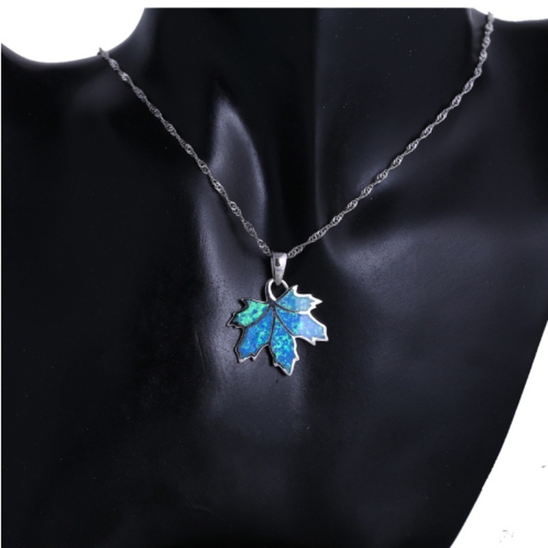 Title 4, Leaves Temperament female necklace, an elegant ...