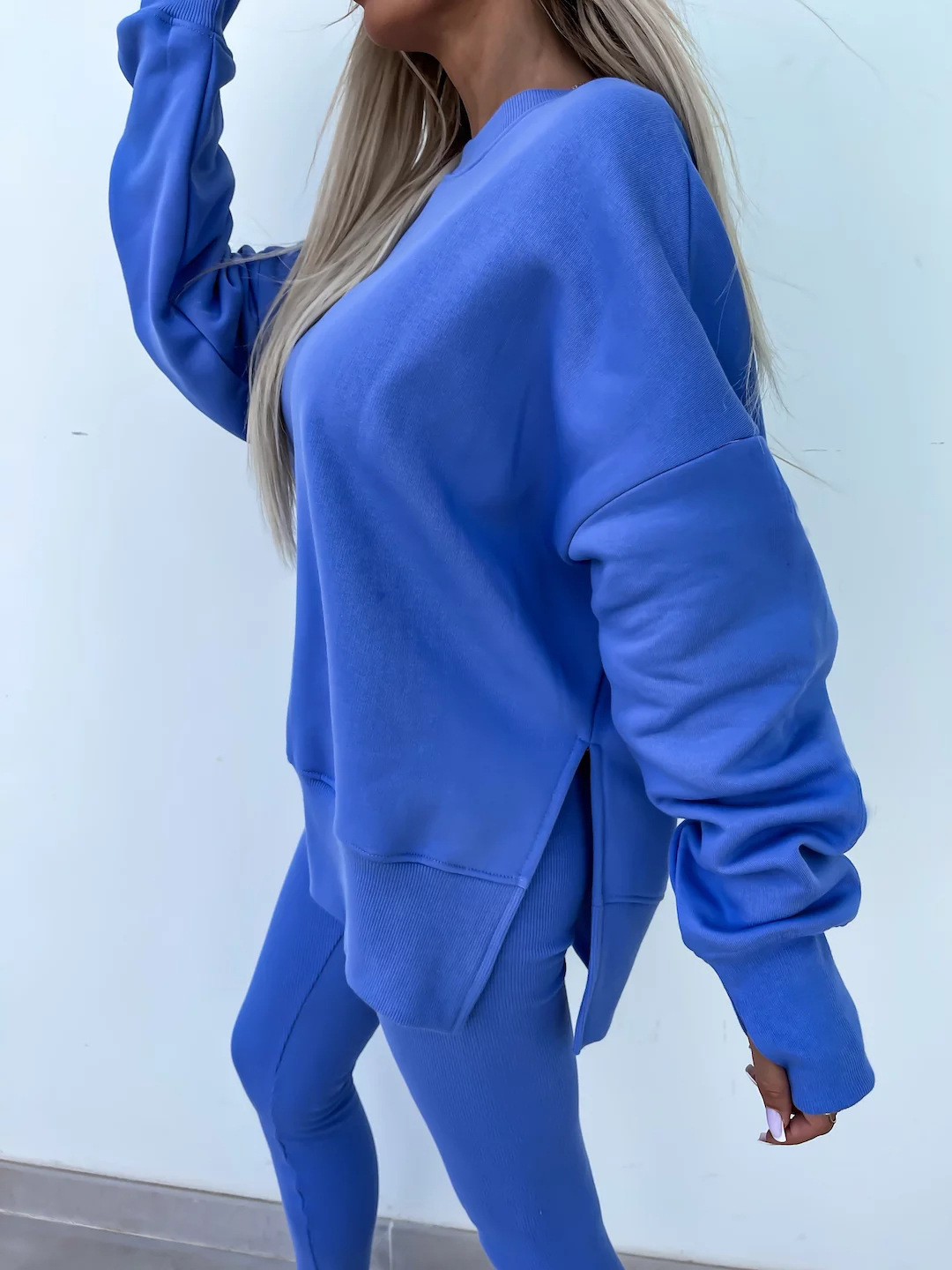 Casual Loose Sweater Suit with Tight Trousers. Product information: Color: apricot, red, khaki, pink, blue, purple, orange, green, black Sleeve type: regular sleeve Pants length: trousers Main fabric composition: Polyester (polyester fiber) Size: S,M,L,XL