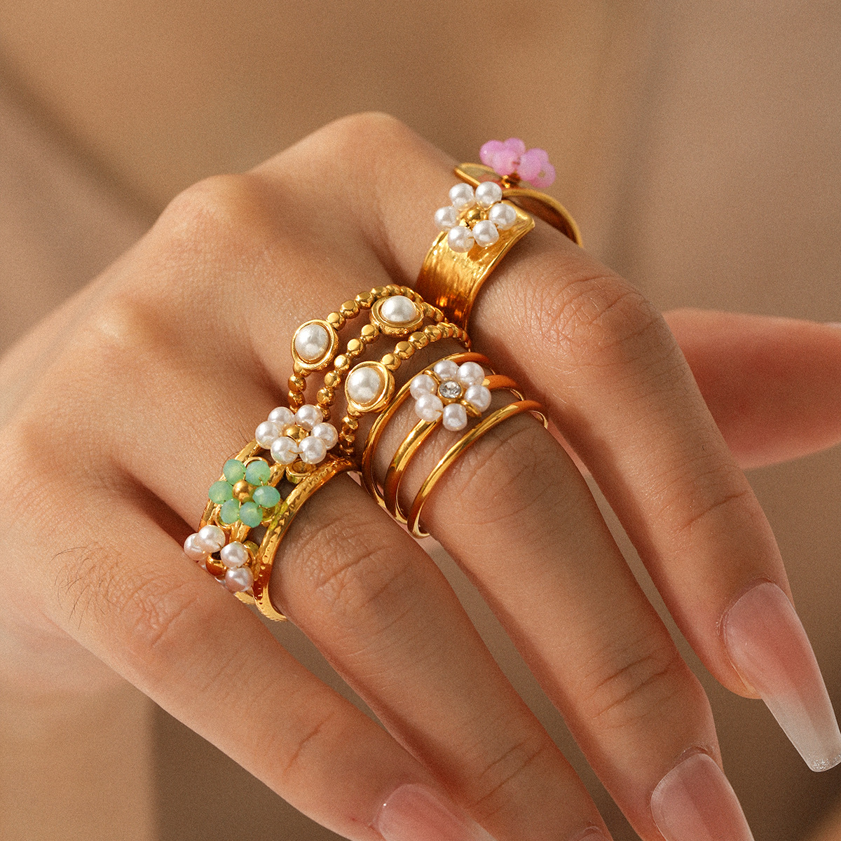 Luxury High-end Pearl And Flower Stainless Steel Ring