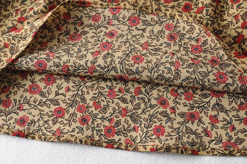 High Waist Make Legs Look Long Curved Hem Printing Skirt A- Line Skirt