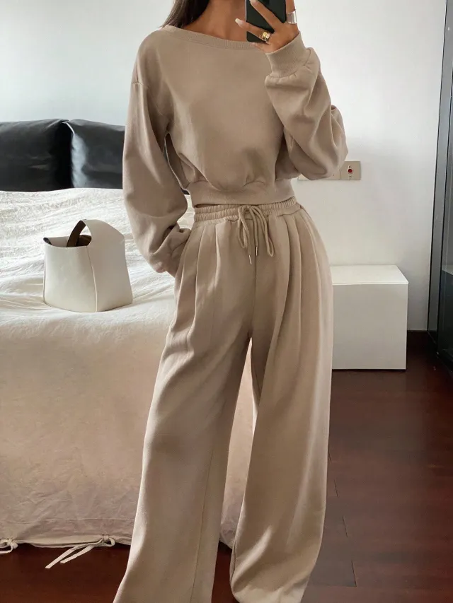 Relaxed Age reducing, And Chic Sweatshirt Casual Sportswear Set Khaki - Shop at LoveMi