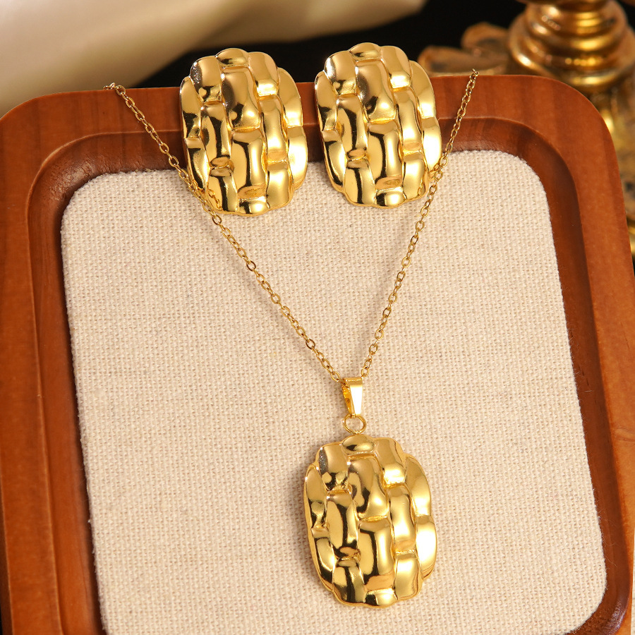 Stainless Steel Heart Bow Flower Necklace And Earrings Set