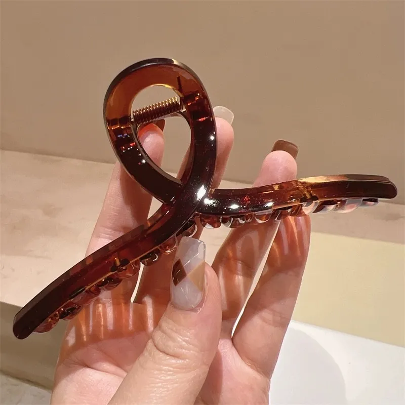 High-grade Tea Brown Simple Grip Hair Volume - Dark Amber Brown 11Cm