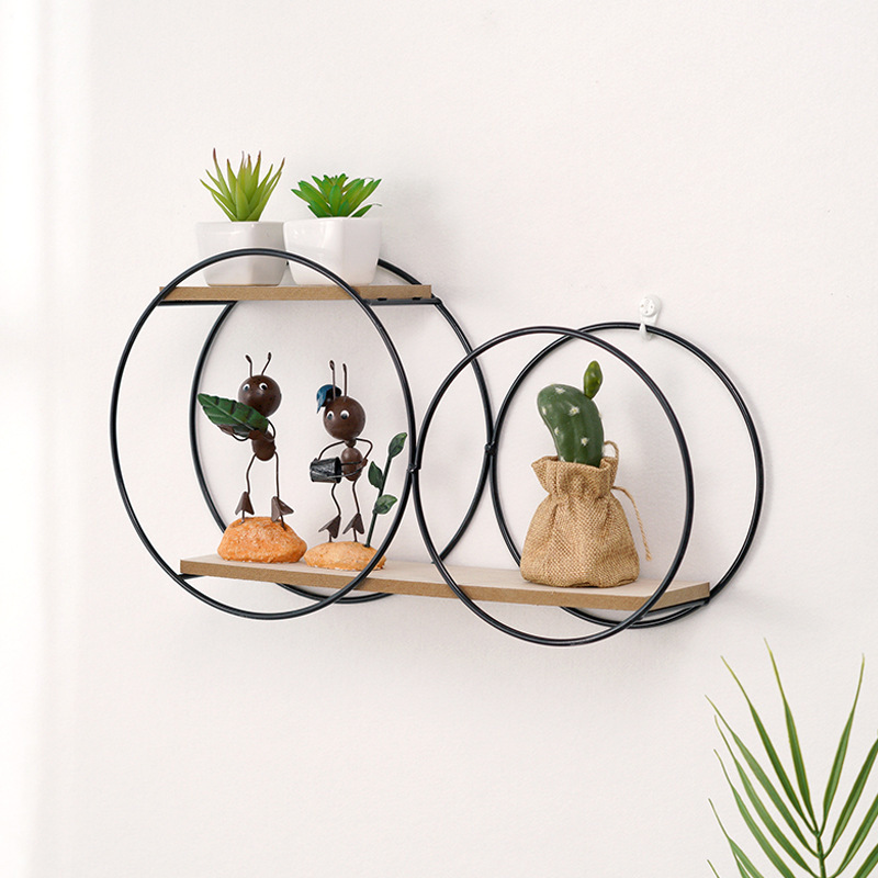 Round Iron Wall Hanging, picture 3 of 4