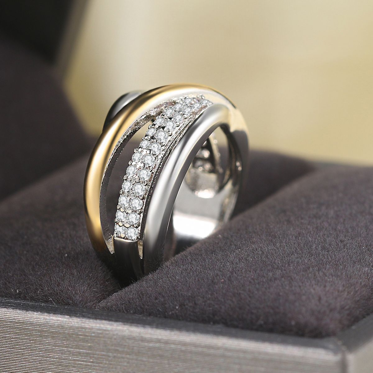 https://cf.cjdropshipping.com/quick/product/8151ee16-36f1-443e-8e16-a781f9ff7745.jpg
