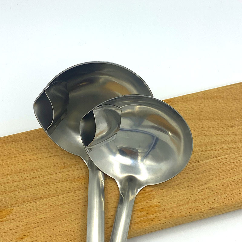 Stainless Steel Grease Strainer Long Handle Household Ladle Oil Filter