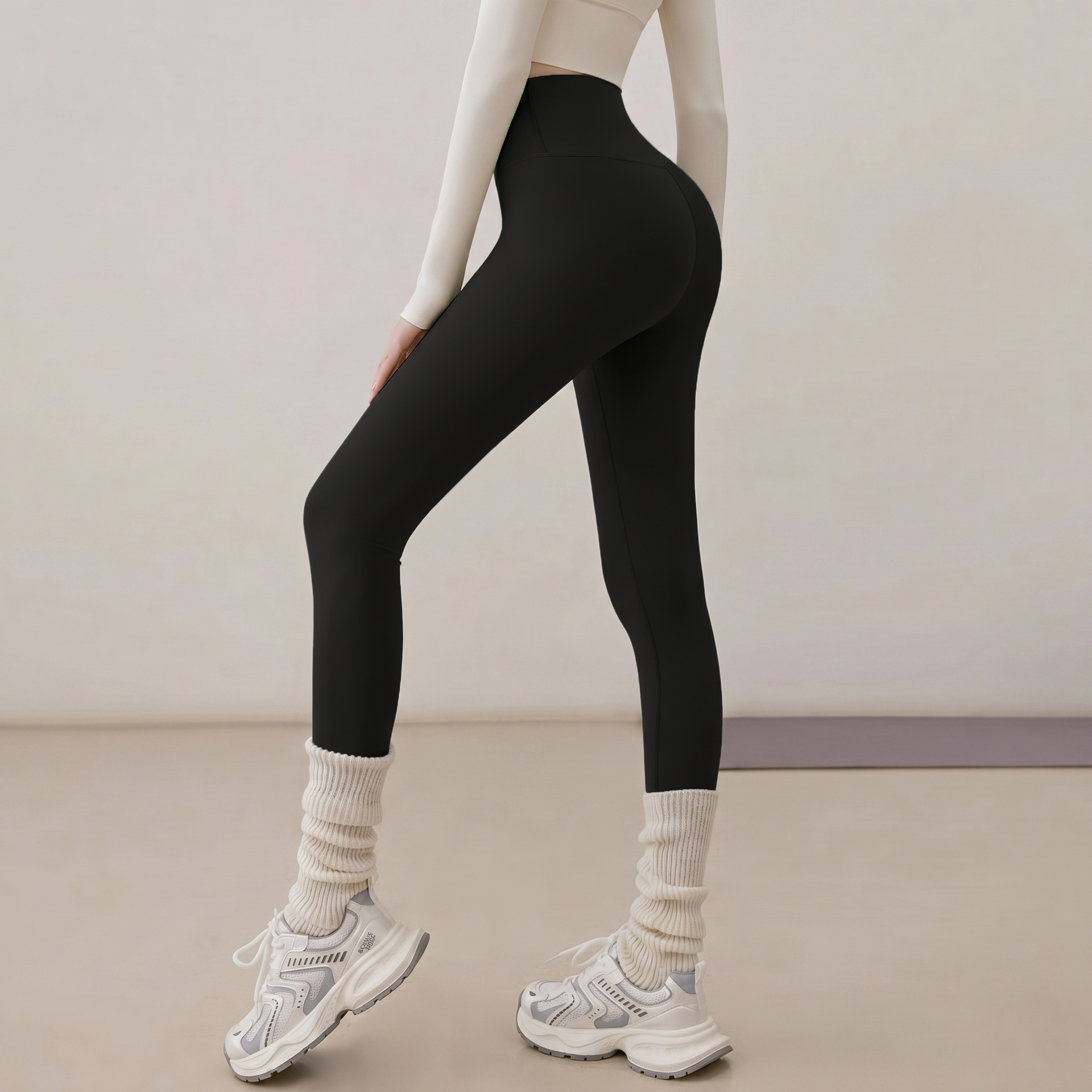 High-Waisted Seamless Workout Leggings, picture 5 of 8