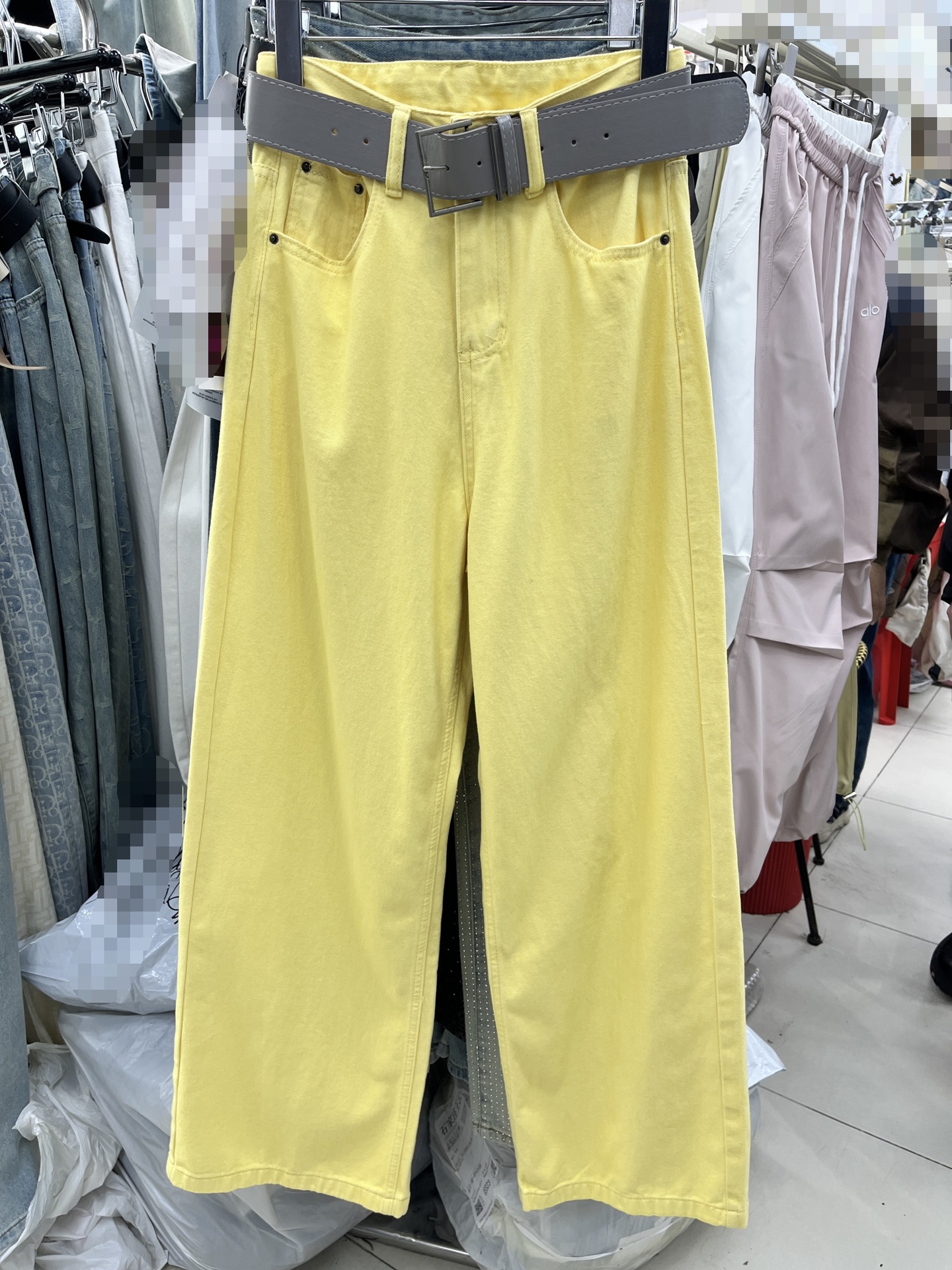 High Waist Wide Leg Jeans Slimming And Straight Yellow Belt - Shop at LoveMi
