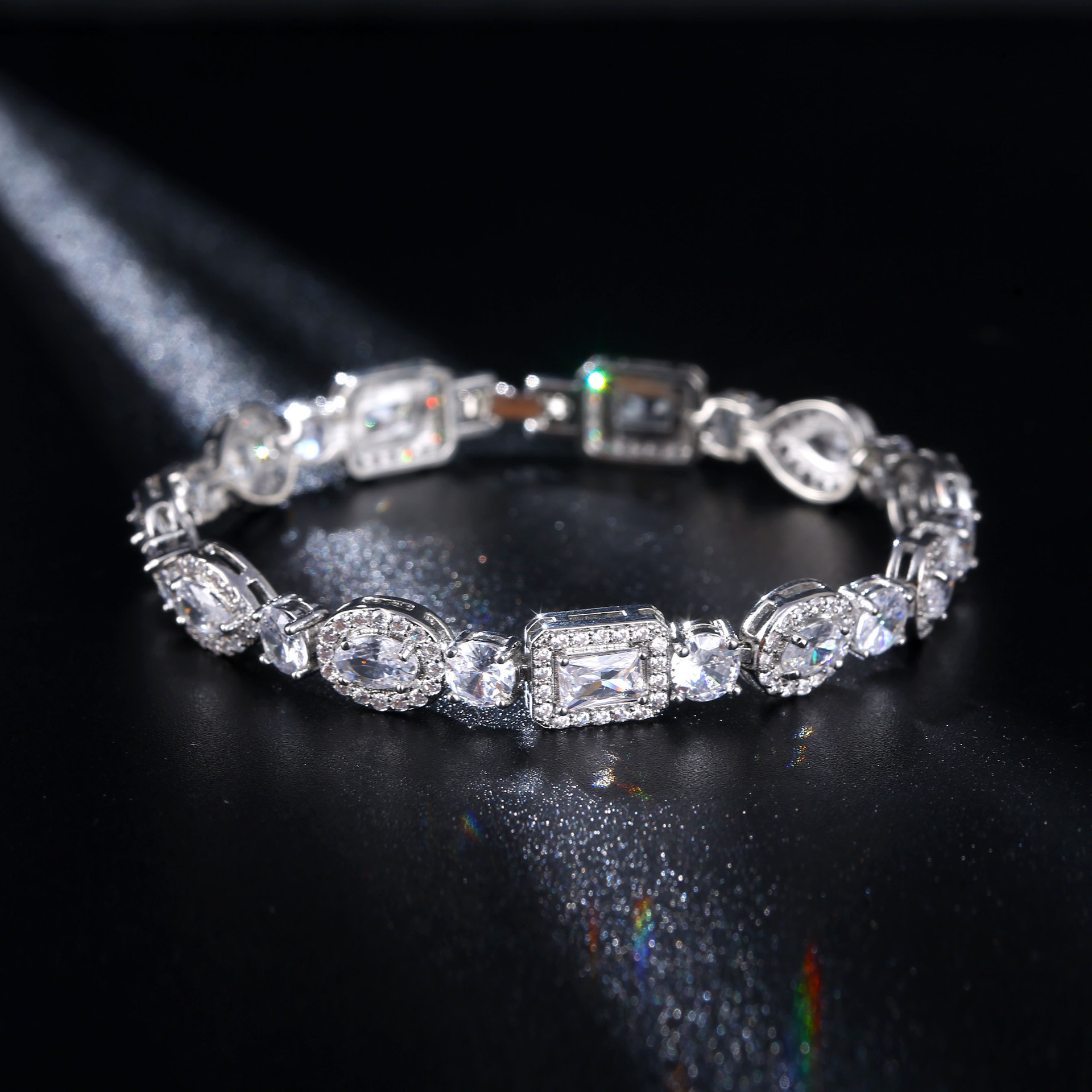 https://cf.cjdropshipping.com/quick/product/81b95285-37fe-46ac-ac46-798cbf37cc94.jpg