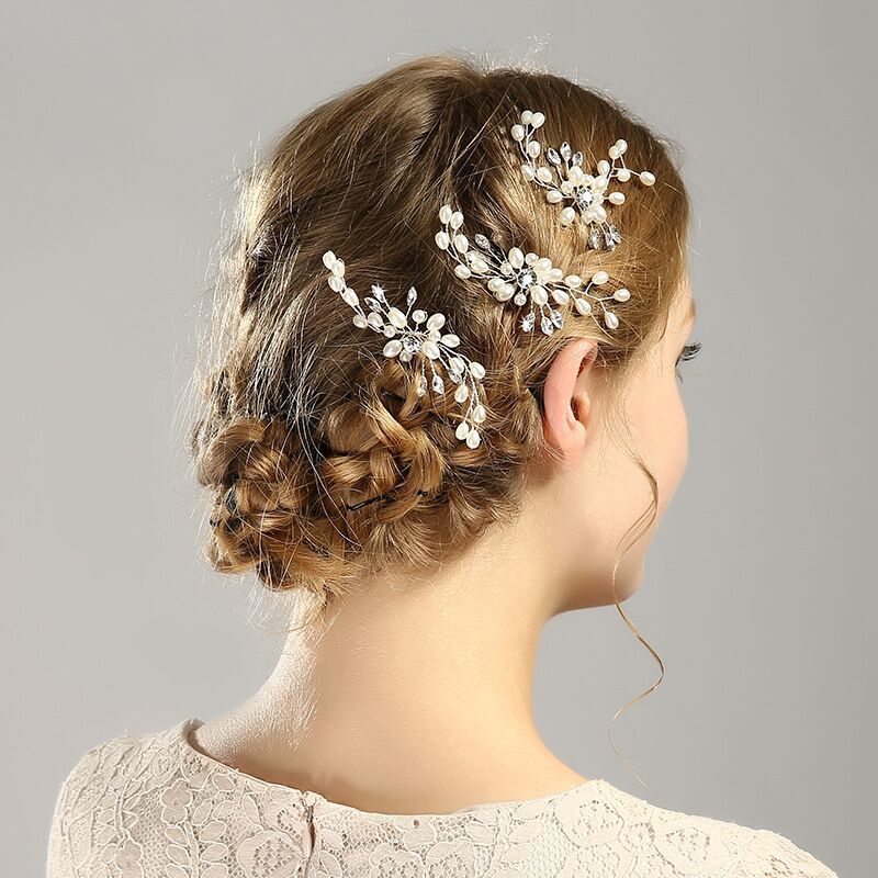 Handmade Bridal Headpiece Inlaid With Marquise-cut Crystals