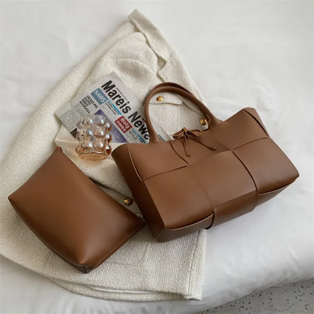 Design Large Capacity Shoulder Bag Women's Fashion Weaving Brown - Shop at LoveMi