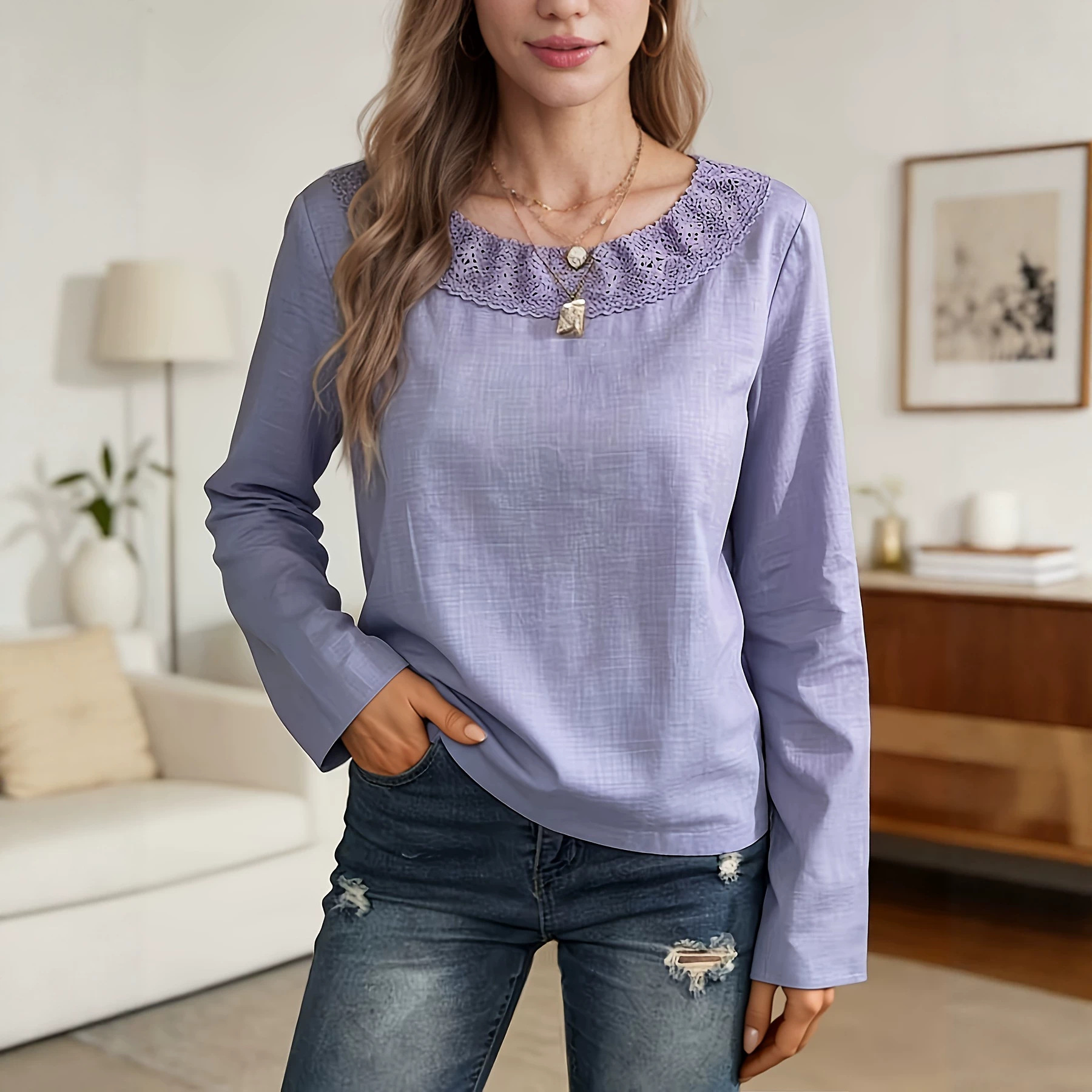 European And American-style Lavender Vintage Lace-trimmed Casual Crew-neck Long-sleeve Top