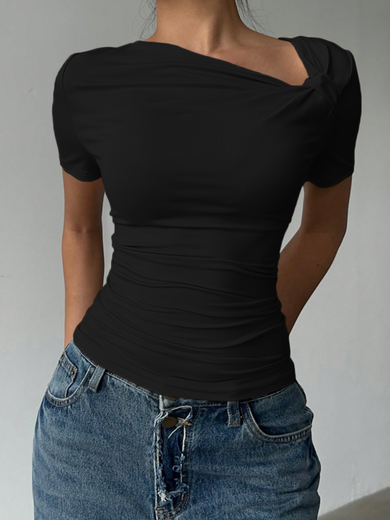 Buy Women's Clothing Online | Buy Trending Dresses for Women